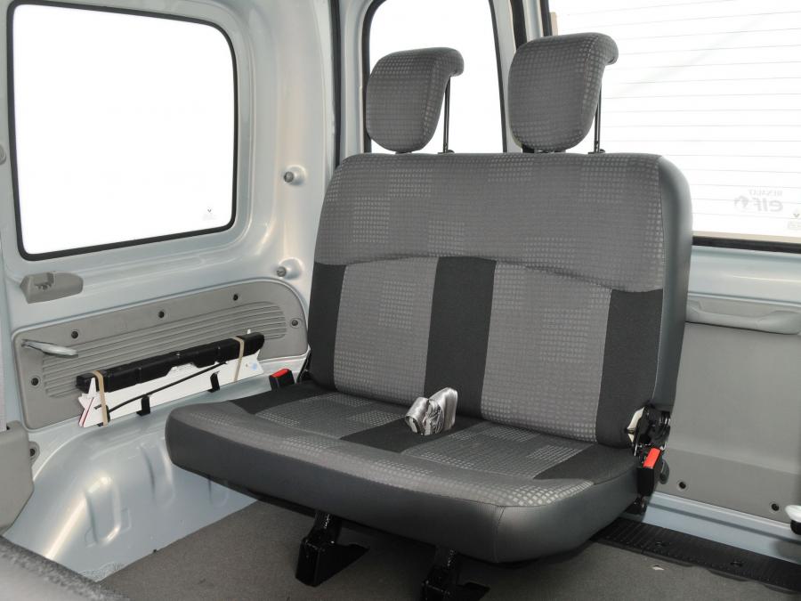  Renault Kangoo Sportway 2008 года  (фото 10 из 18)